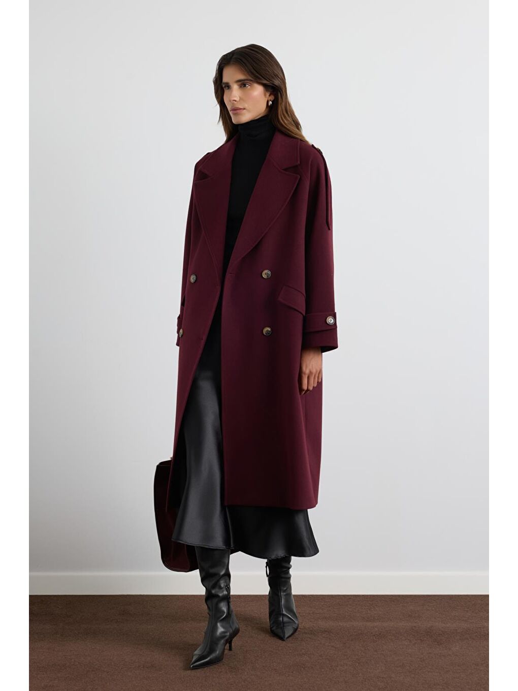 Kruvaze Yaka Apolet Detaylı Kaşe Kaban Bordo-1