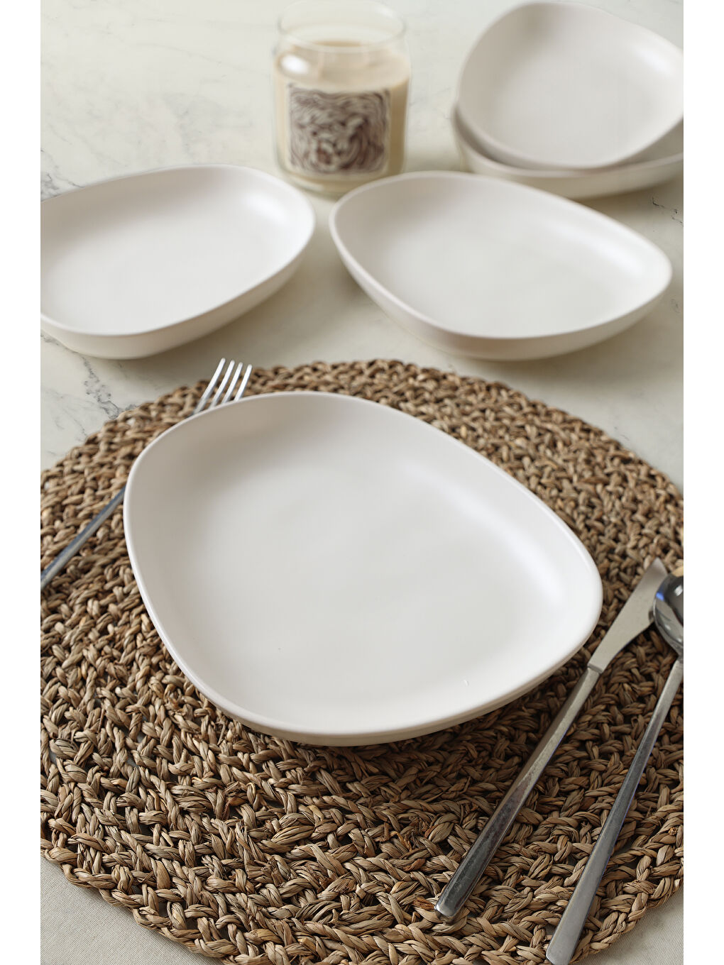 Mat Beyaz Tetra Yemek Tabağı 23 Cm 6 Adet-4