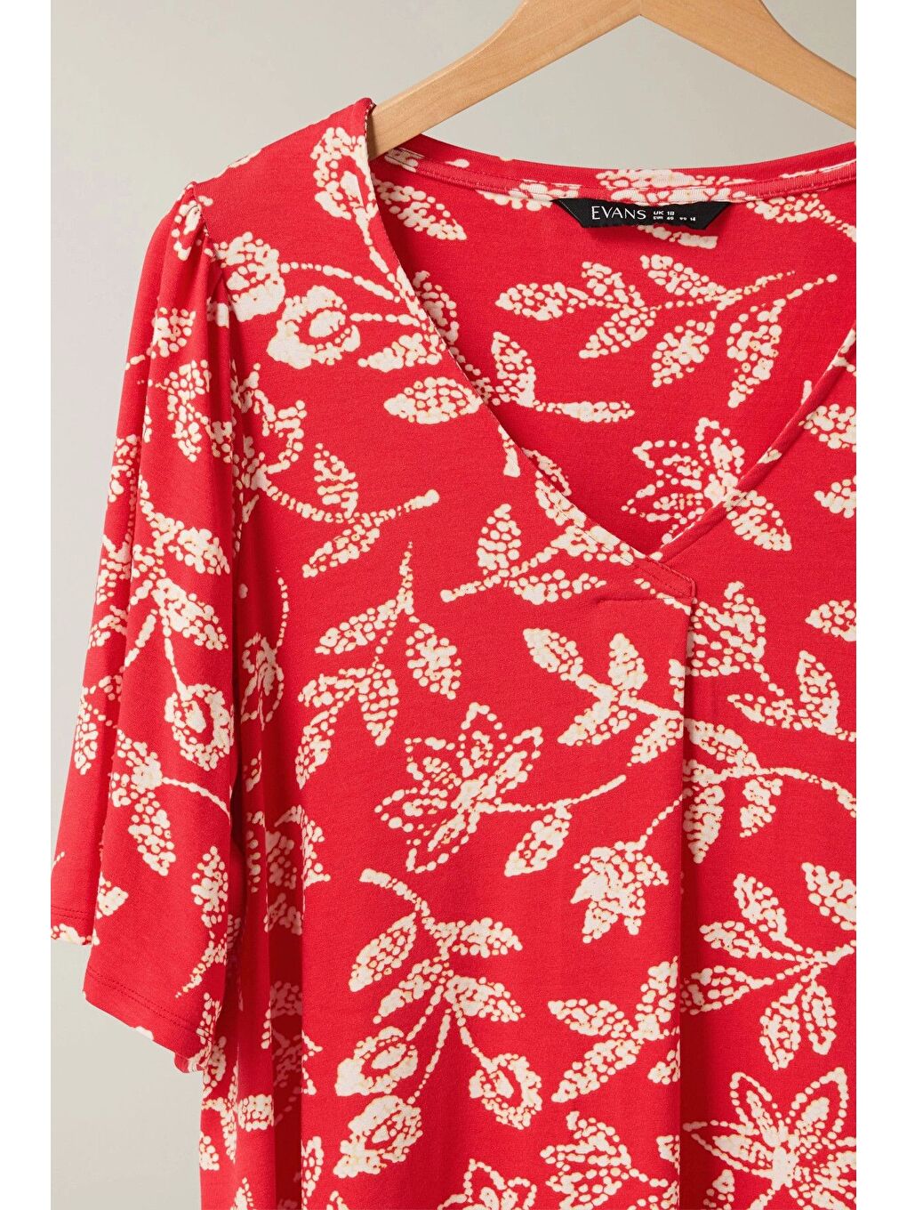 Kırmızı Büyük Beden V Yaka Kısa Kollu Önü Pileli Desenli Elastanlı Bluz 616172-5