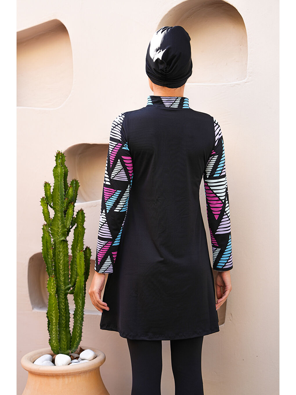 Siyah Fermuar Detaylı Uzun Kollu Kapalı Tesettür Mayo 3755-4