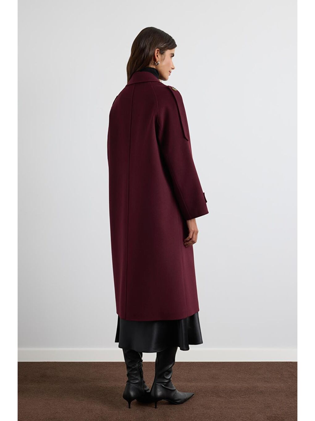 Kruvaze Yaka Apolet Detaylı Kaşe Kaban Bordo-6