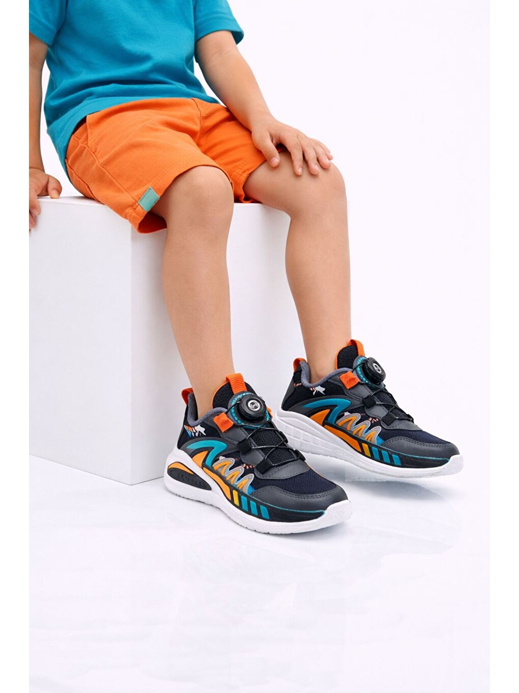 Gri Erkek Boa Bağcıklı Mekanik Sıklamı Sistemli Sneaker Hafif Taban Spor Ayakkabı-2