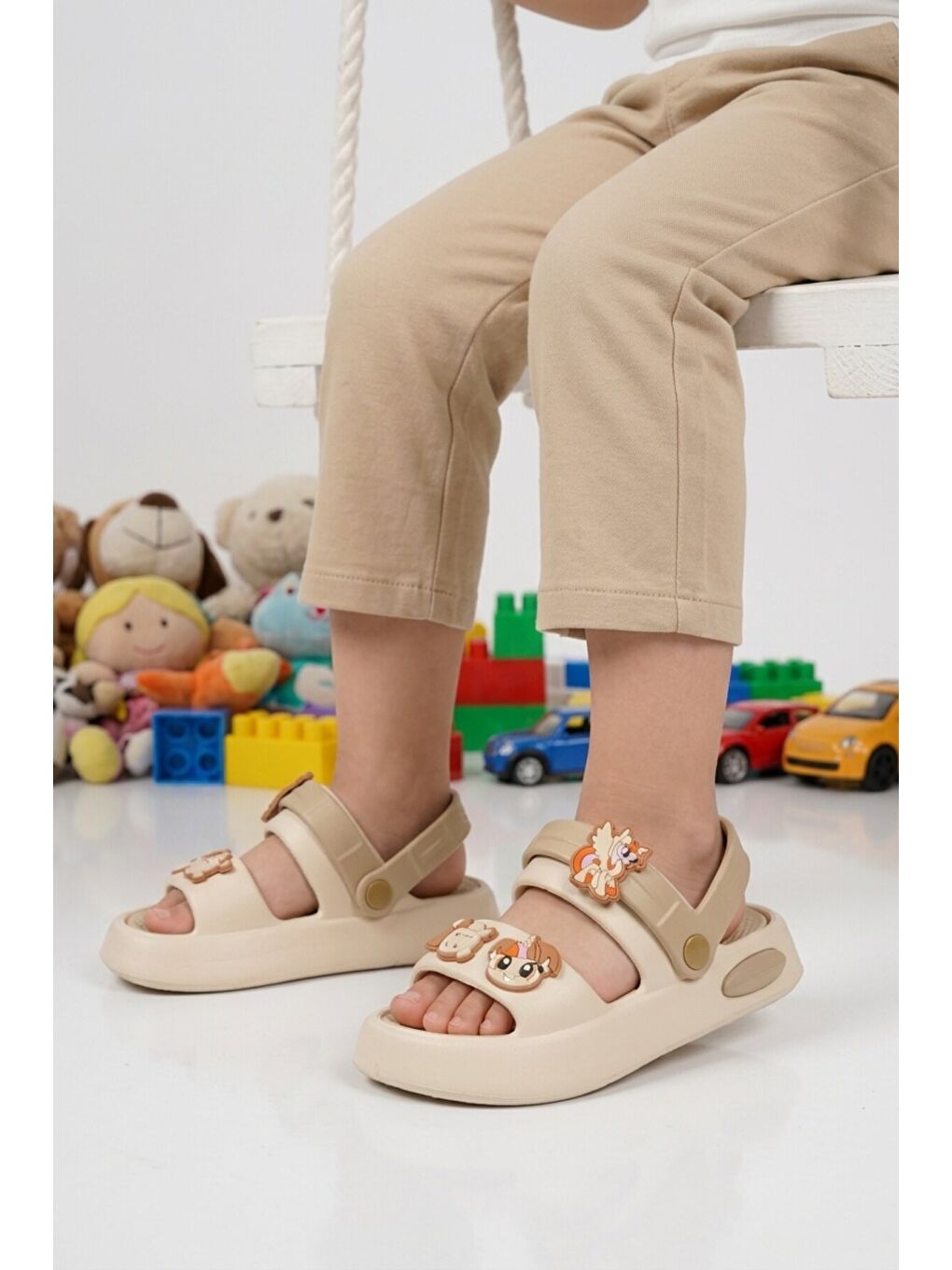 Ekru Hafif Esnek Eva Taban Unisex Çocuk Terlik 4505 F-P-2