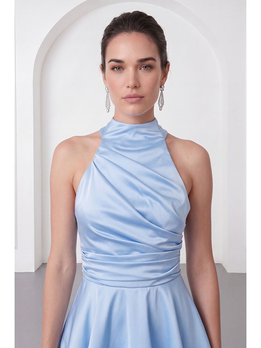 Kadın Bebe Mavi Halter Yaka Saten Mini Mezuniyet Abiye Elbise-2