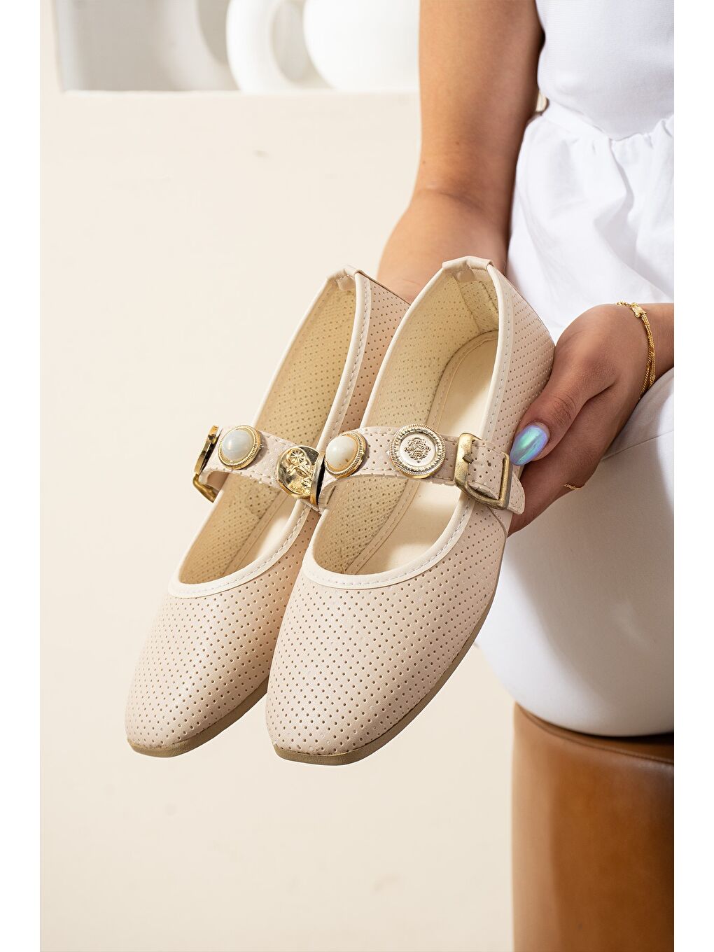 Ekru ALESSA Taşlı Kadın Babet Günlük Yazlık Bayan Ayakkabı-1