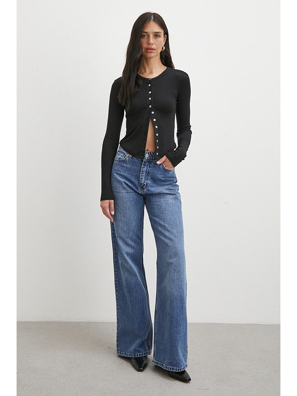 Düğmeli Uzun Kol Bluz Siyah-1