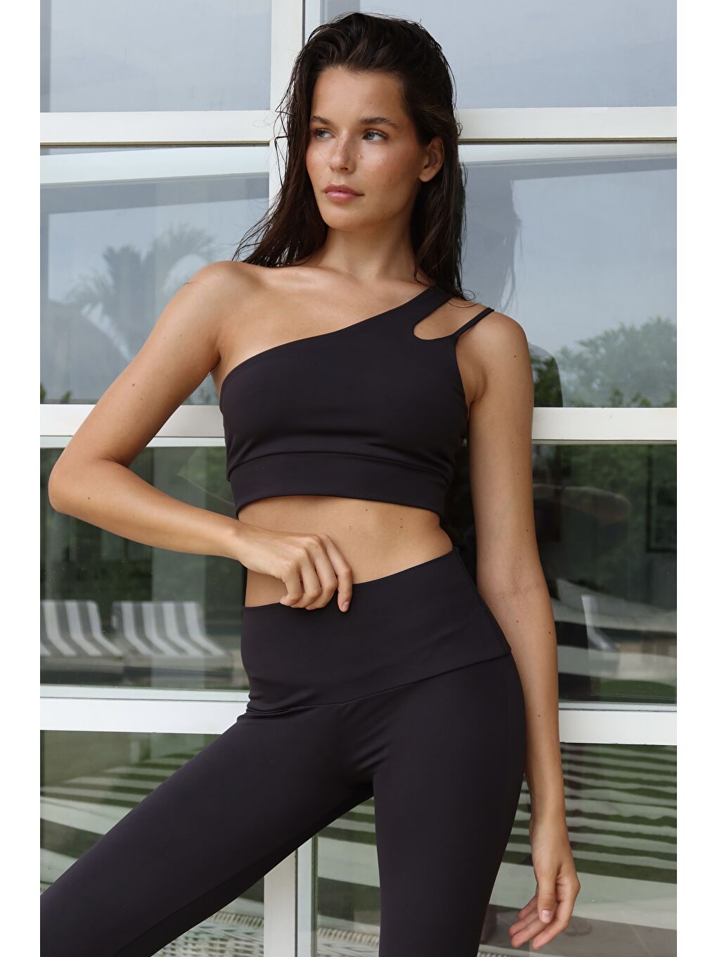 Asana Omuz Detay Spor Siyah Crop-1