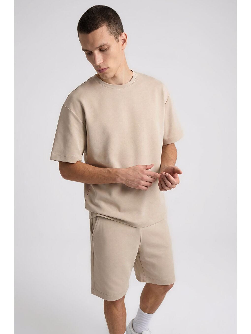 Bej Oversize Fit Basic Erkek Şort Takım - 85292-2