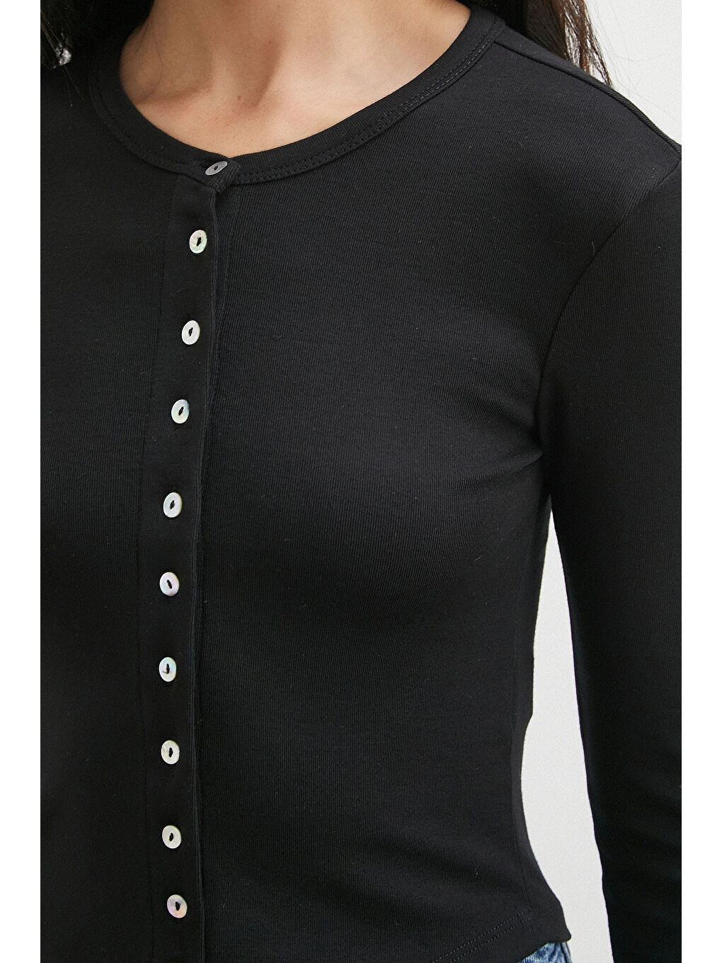 Düğmeli Uzun Kol Bluz Siyah-4