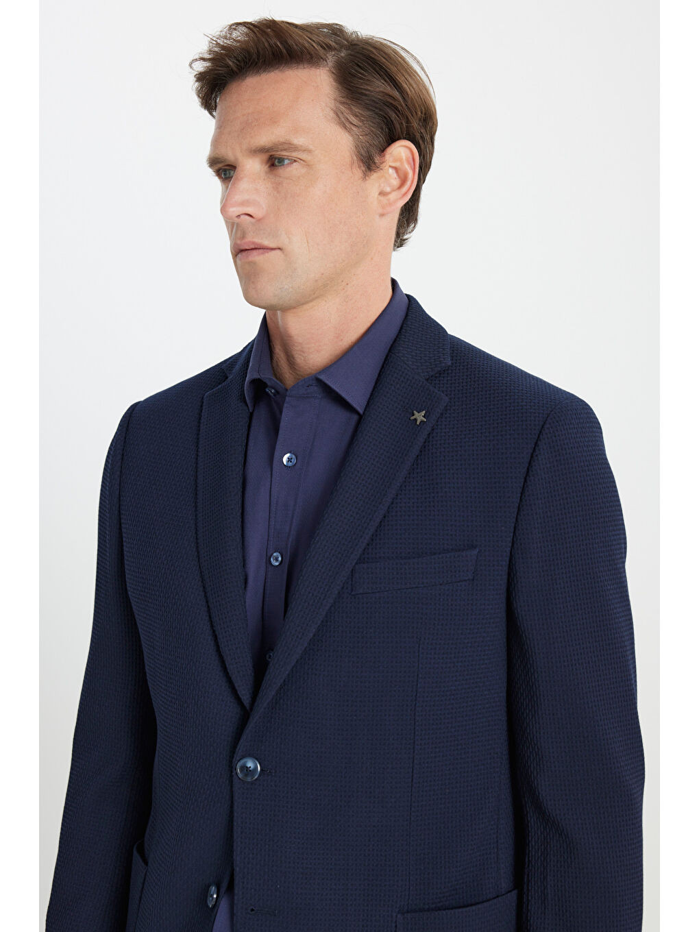 Erkek Lacivert Slim Fit Dar Kesim Mono Yaka Gofre Desenli Torba Cepli Ceket-3