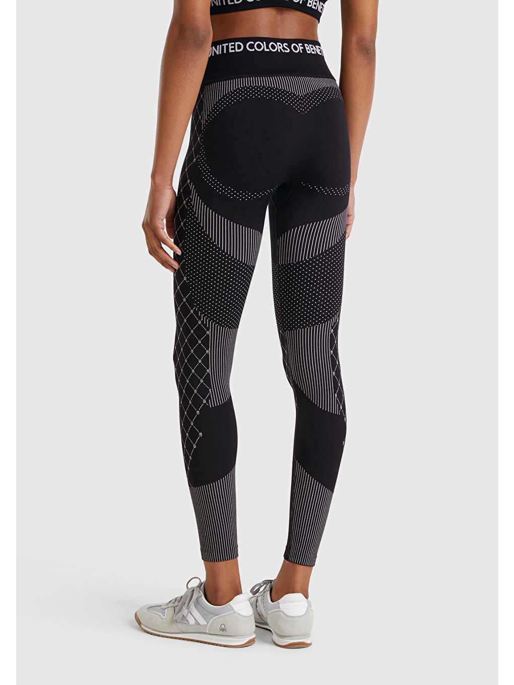 Kadın Siyah Desenli Dikişsiz Tayt-2