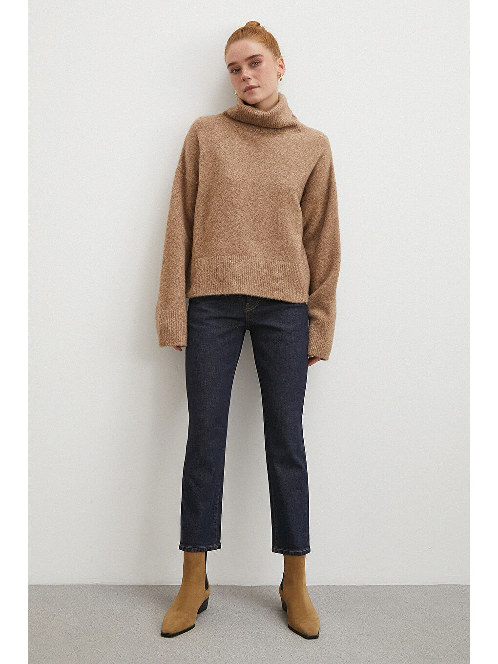 Yüksek Bel Dar Paça Jean Lacivert