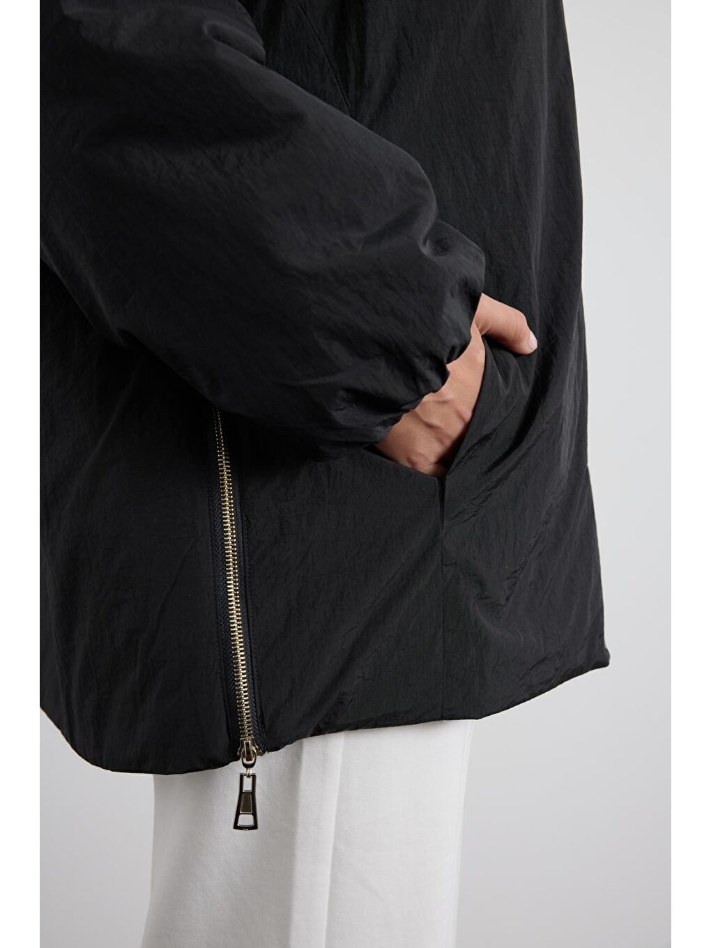 Fermuarlı Şişme Mont Siyah-8