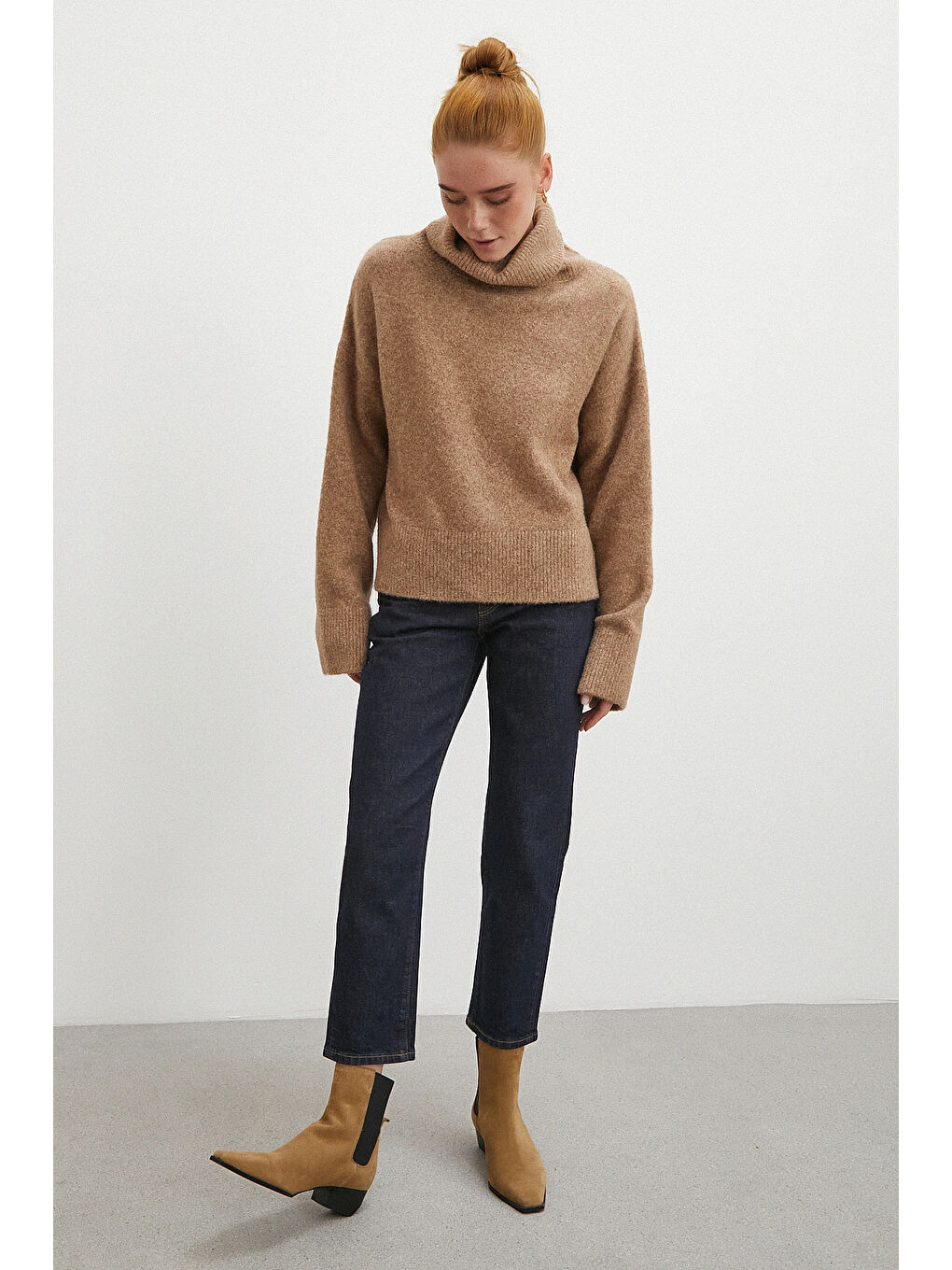 Yüksek Bel Dar Paça Jean Lacivert-3