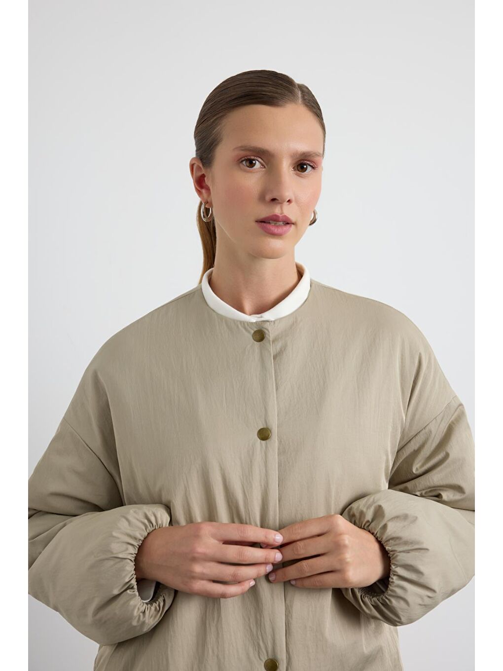 Bej Fermuarlı Şişme Mont Taş-4