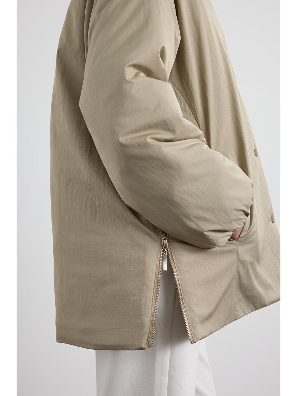 Bej Fermuarlı Şişme Mont Taş-6