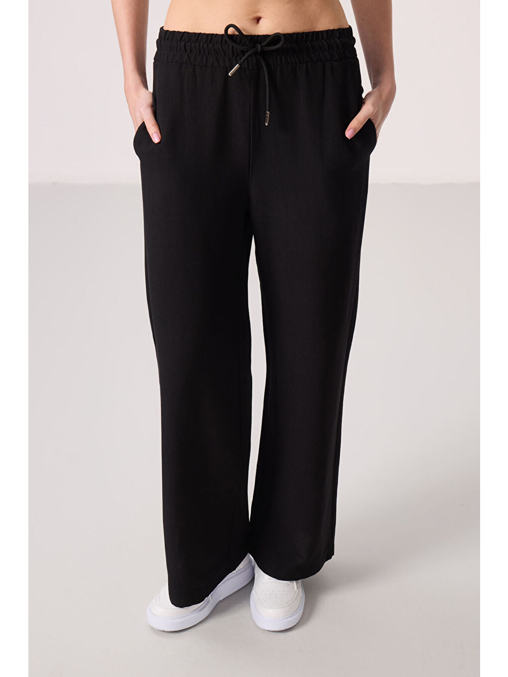 Siyah Keten Geniş Paça Rahat Form Kadın Palazzo Pantolon - 94675-1