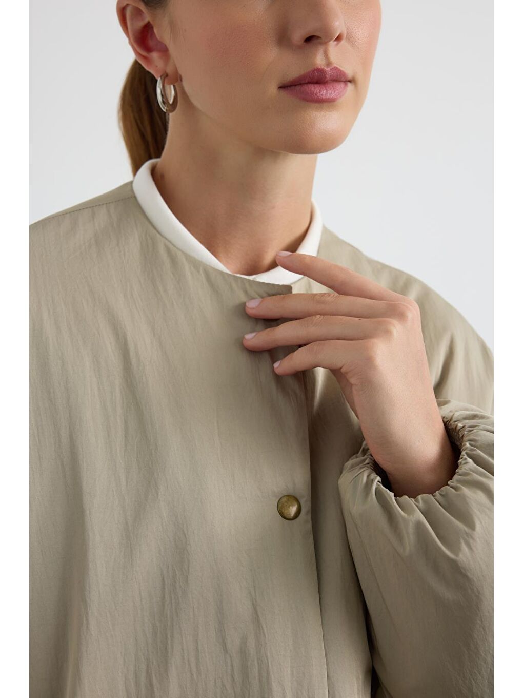 Bej Fermuarlı Şişme Mont Taş-7