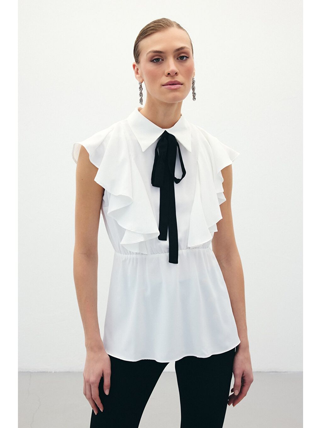 Fırfırlı Volanlı Bluz - Ekru-2