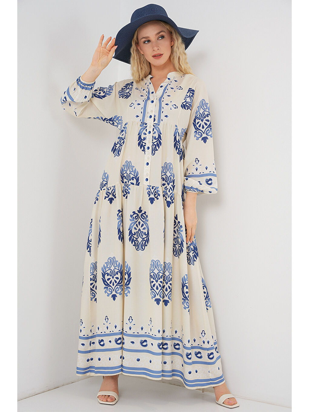 Ekru Kadın Desenli Uzun Tesettür Elbise 2585 - Krem