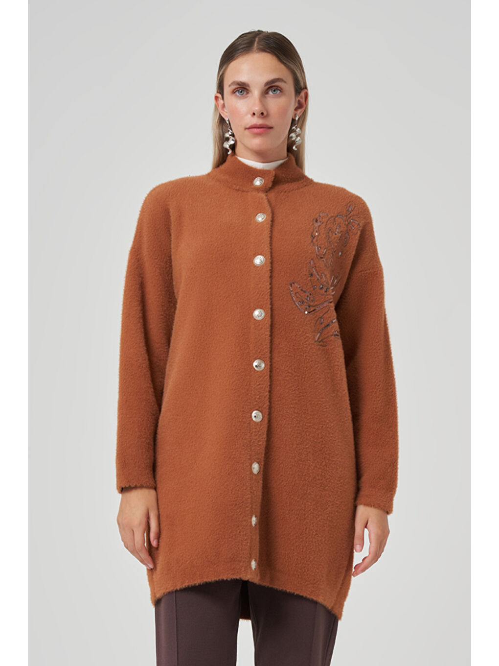 Kahverengi Nakış İşleme Detay Hırka 7007 Tarçın