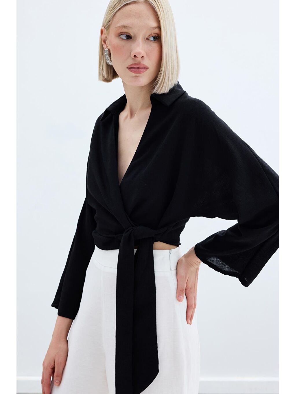 Bağlamalı Keten Bluz - Siyah-2