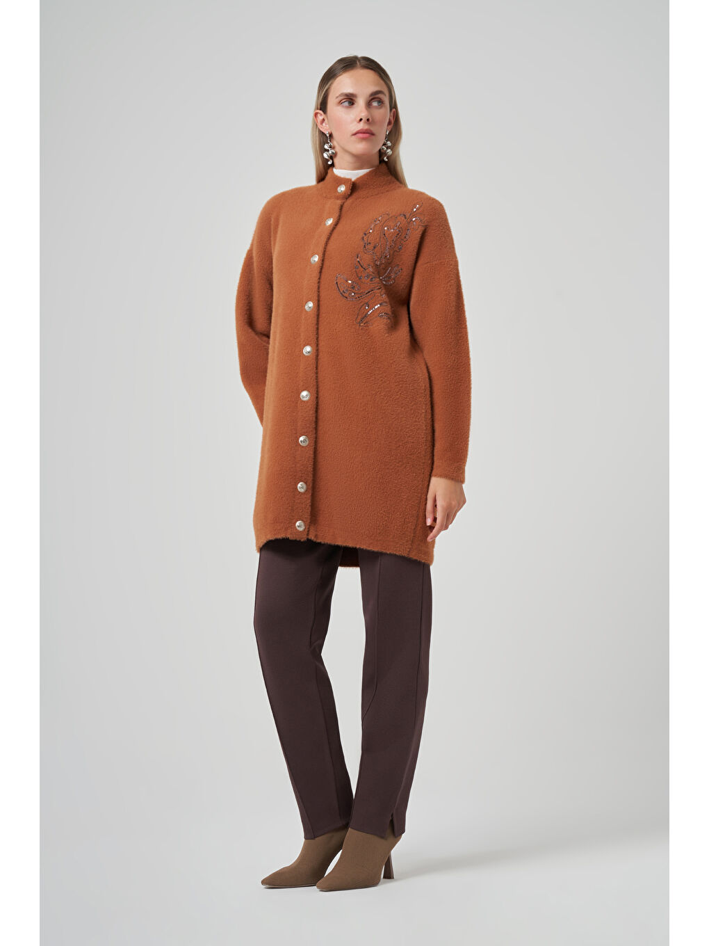 Kahverengi Nakış İşleme Detay Hırka 7007 Tarçın-1