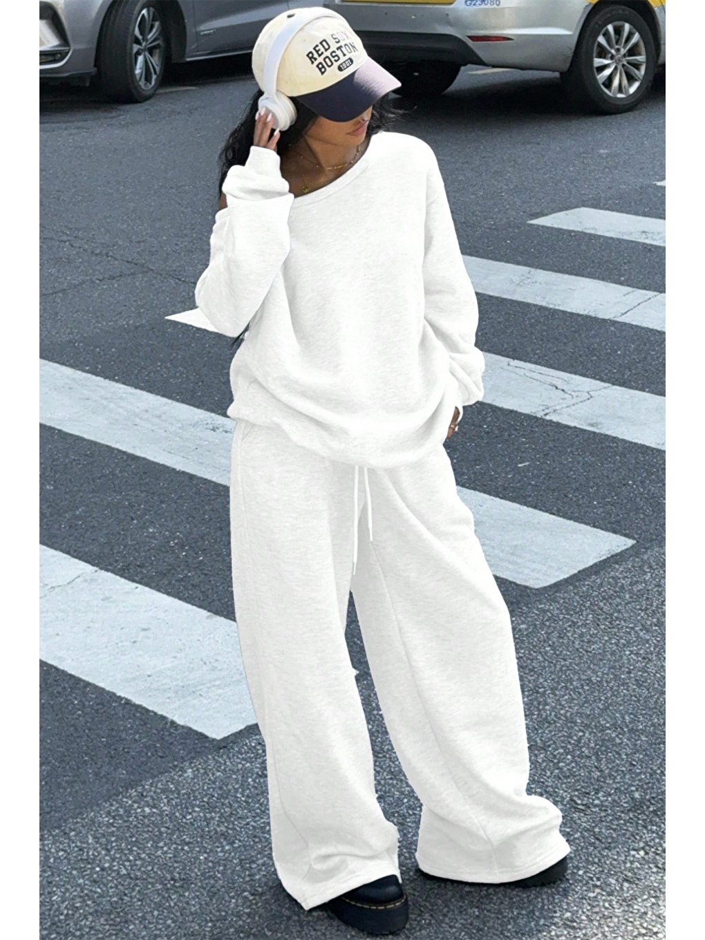 Kadın Beyaz Düşük Omuz Yumuşak Basic Sweat Eşofman Takımı-2