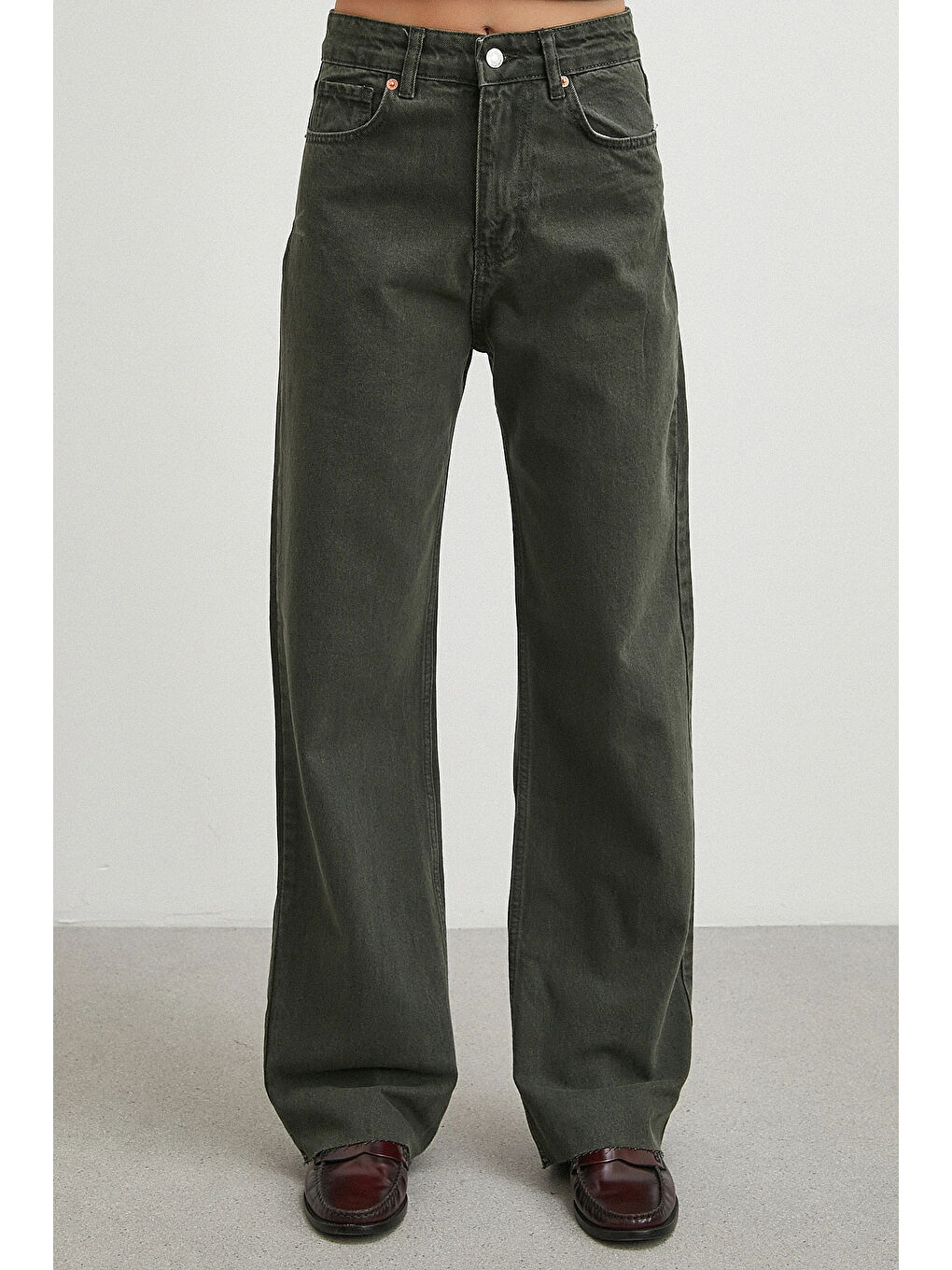 Yüksek Bel Kesik Boru Paça Jean Yeşil-4