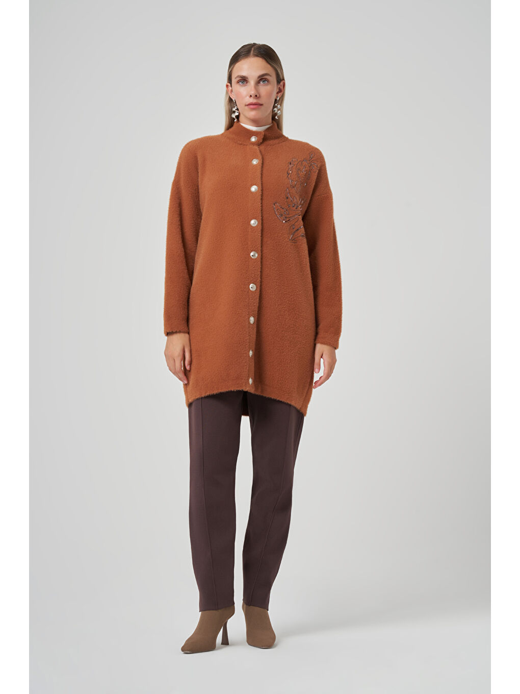 Kahverengi Nakış İşleme Detay Hırka 7007 Tarçın-4