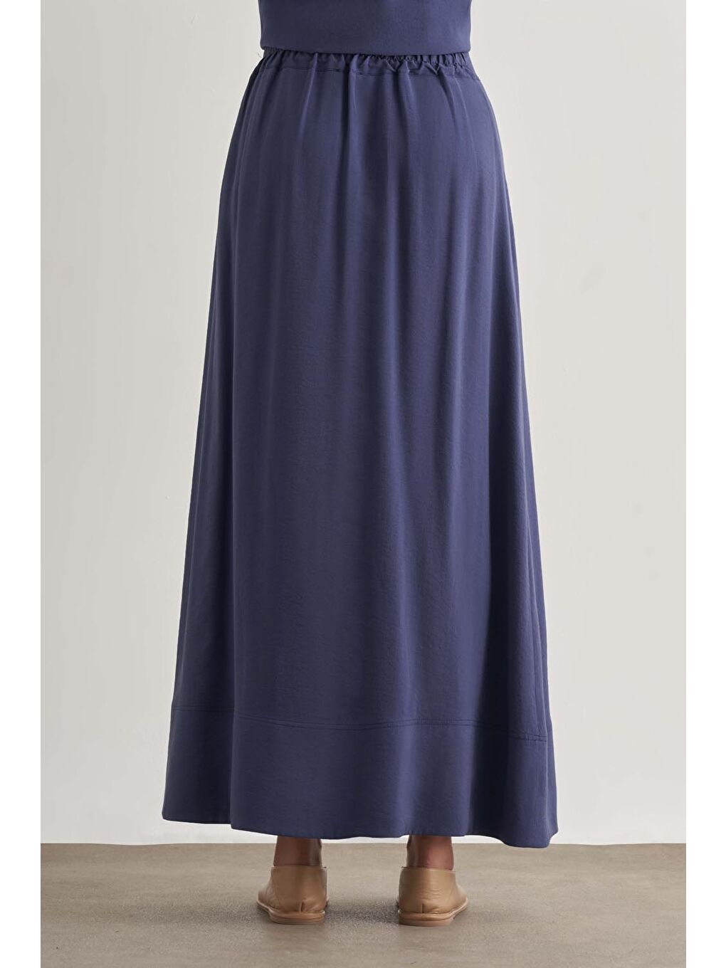 Modal Karışımlı İndigo Mavi Maksi Evaze Etek-3