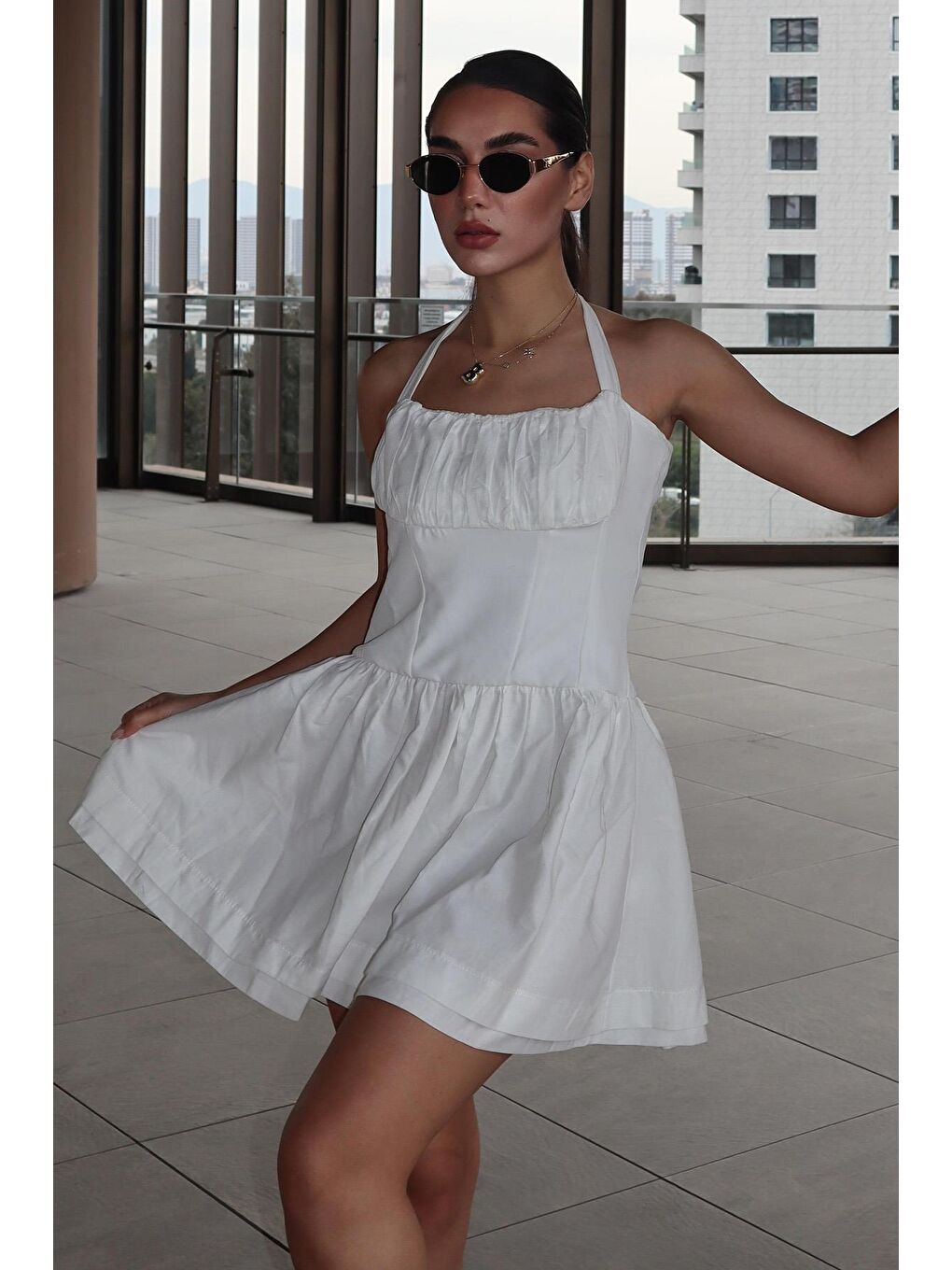 Beyaz Boyundan Bağlamalı Mini Elbise Mg2353-1