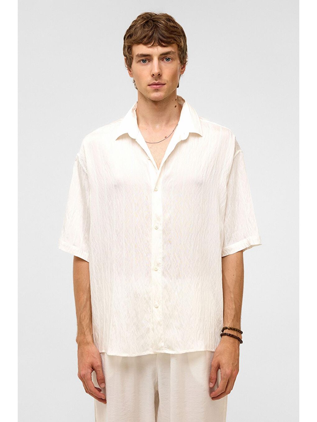 Oversize Çizgili Kısa Kollu Modal Kumaş Gömlek Beyaz