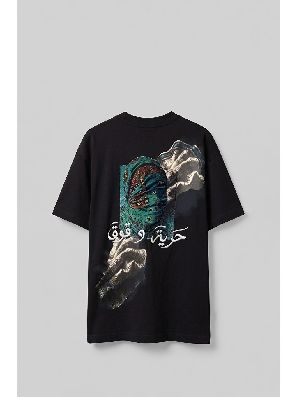 Erkek Otantik Desenli 3D Sırt Baskılı T-Shirt Siyah-1