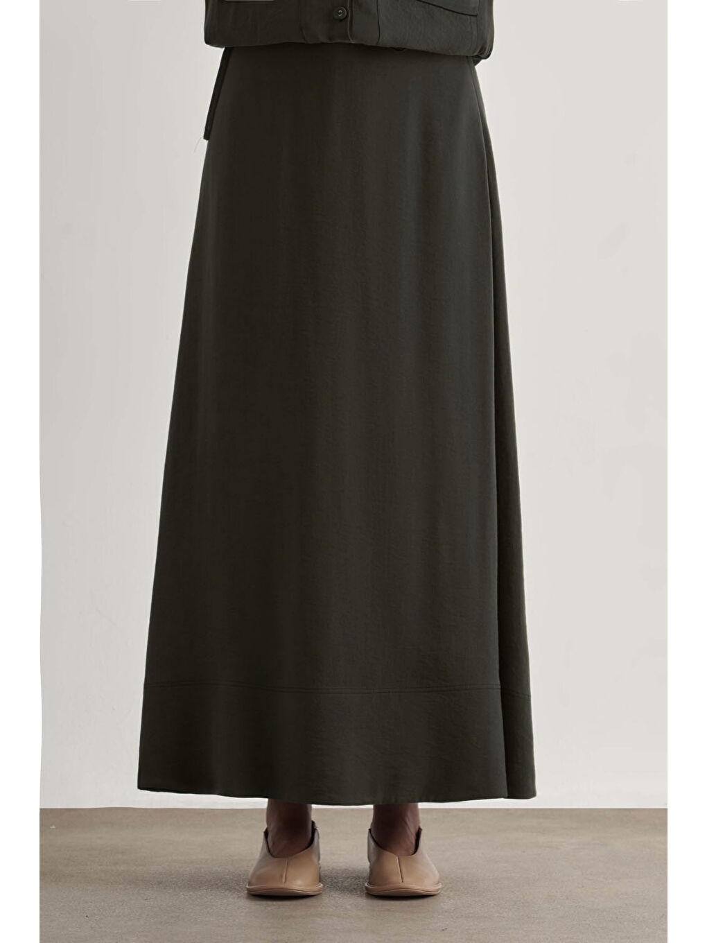 Modal Karışımlı Antrasit Maksi Evaze Etek-1