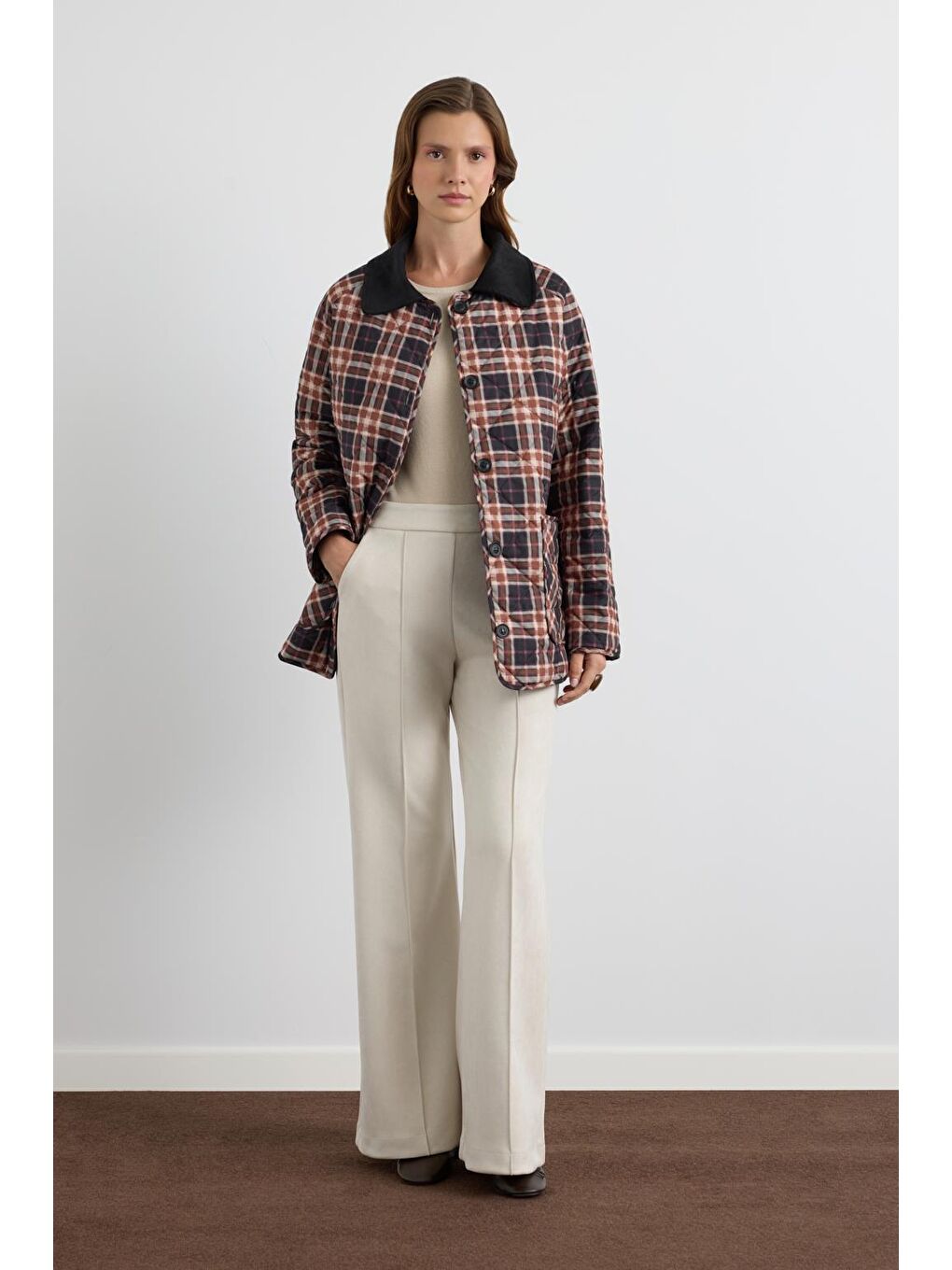 Kahverengi Desenli Kadife Yakalı Kapitone Ceket Mont Kahve-3