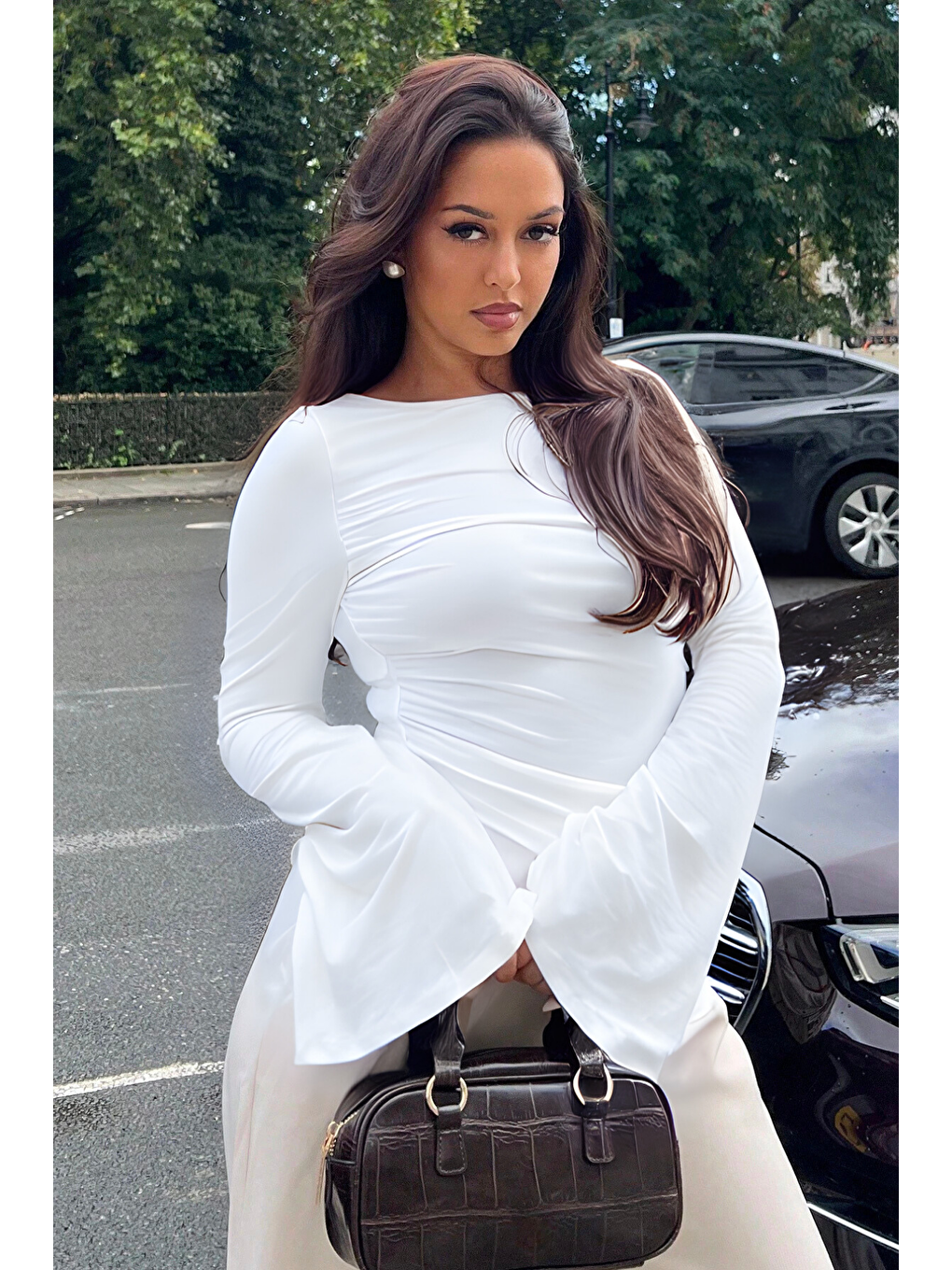 Kadın Beyaz Elastanlı Drapeli Uzun İspanyol Kollu Crop Bluz