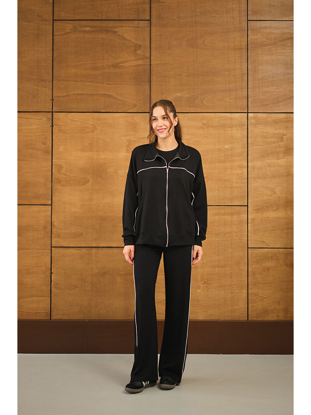 Kadın Şerit Detay Takım Siyah-1