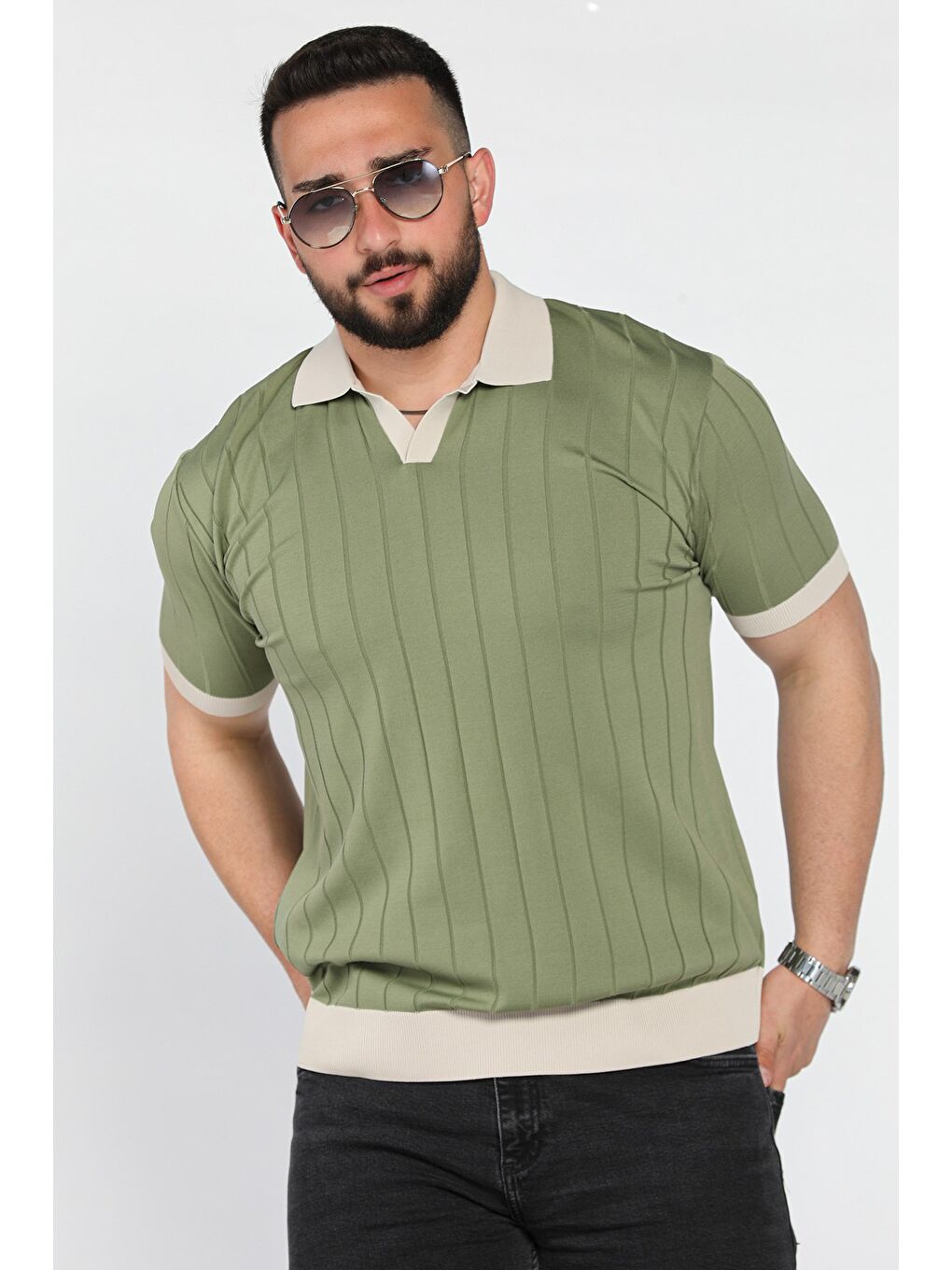 Haki Erkek Polo Yaka Kendinden Çizgi Desenli Renk Garnili Triko Tişört