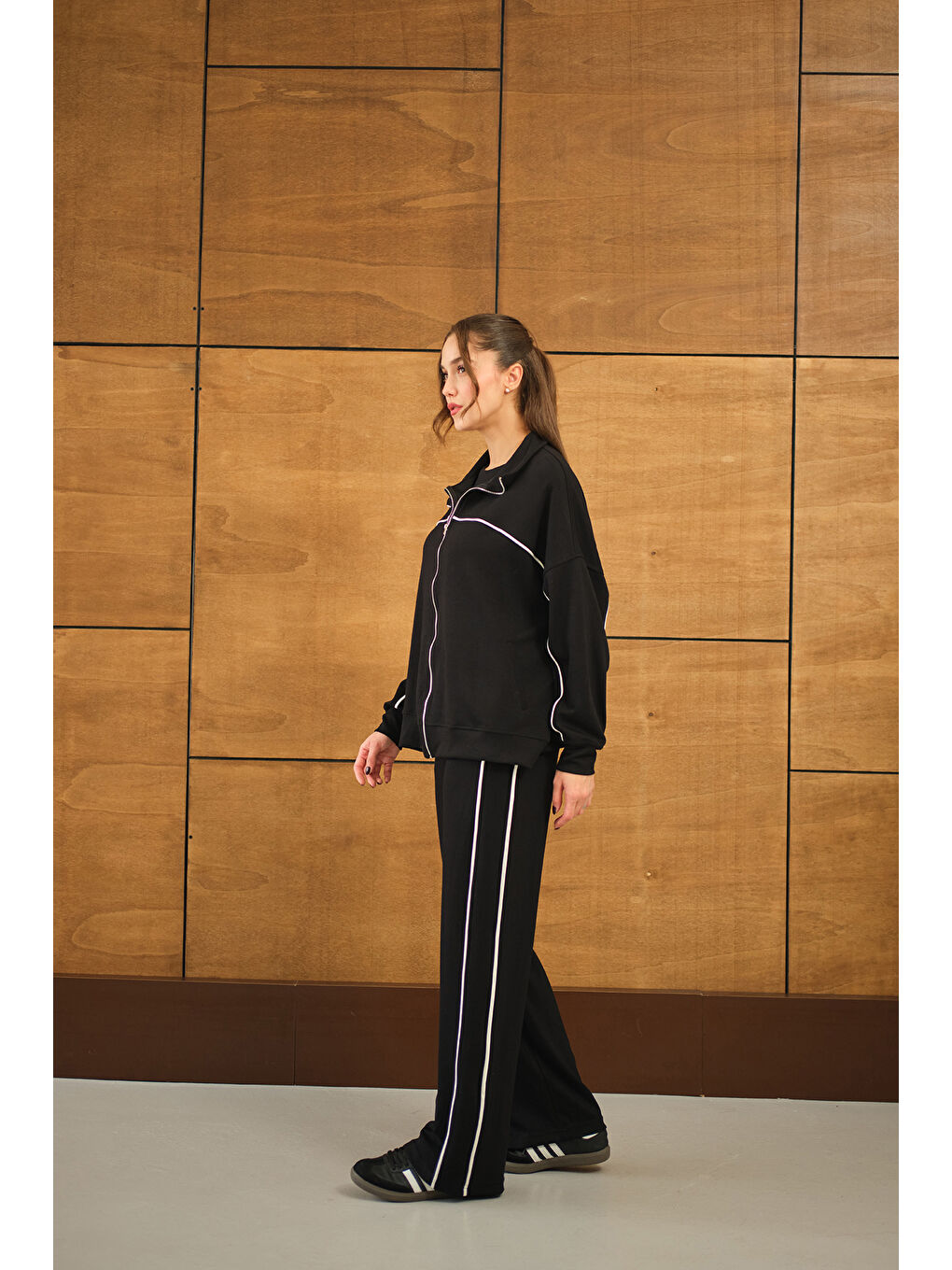 Kadın Şerit Detay Takım Siyah-3