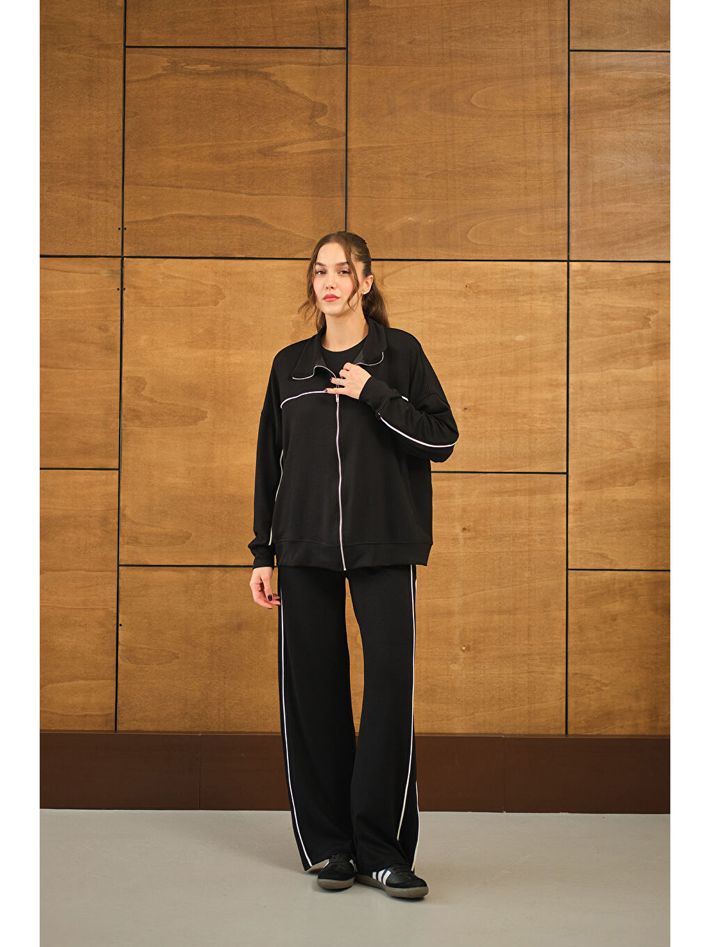 Kadın Şerit Detay Takım Siyah-4