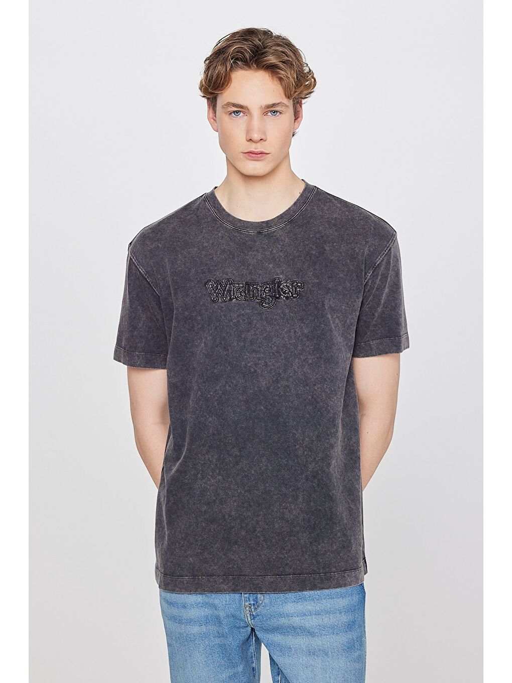 Siyah Baskılı Bisiklet Yaka Tişört