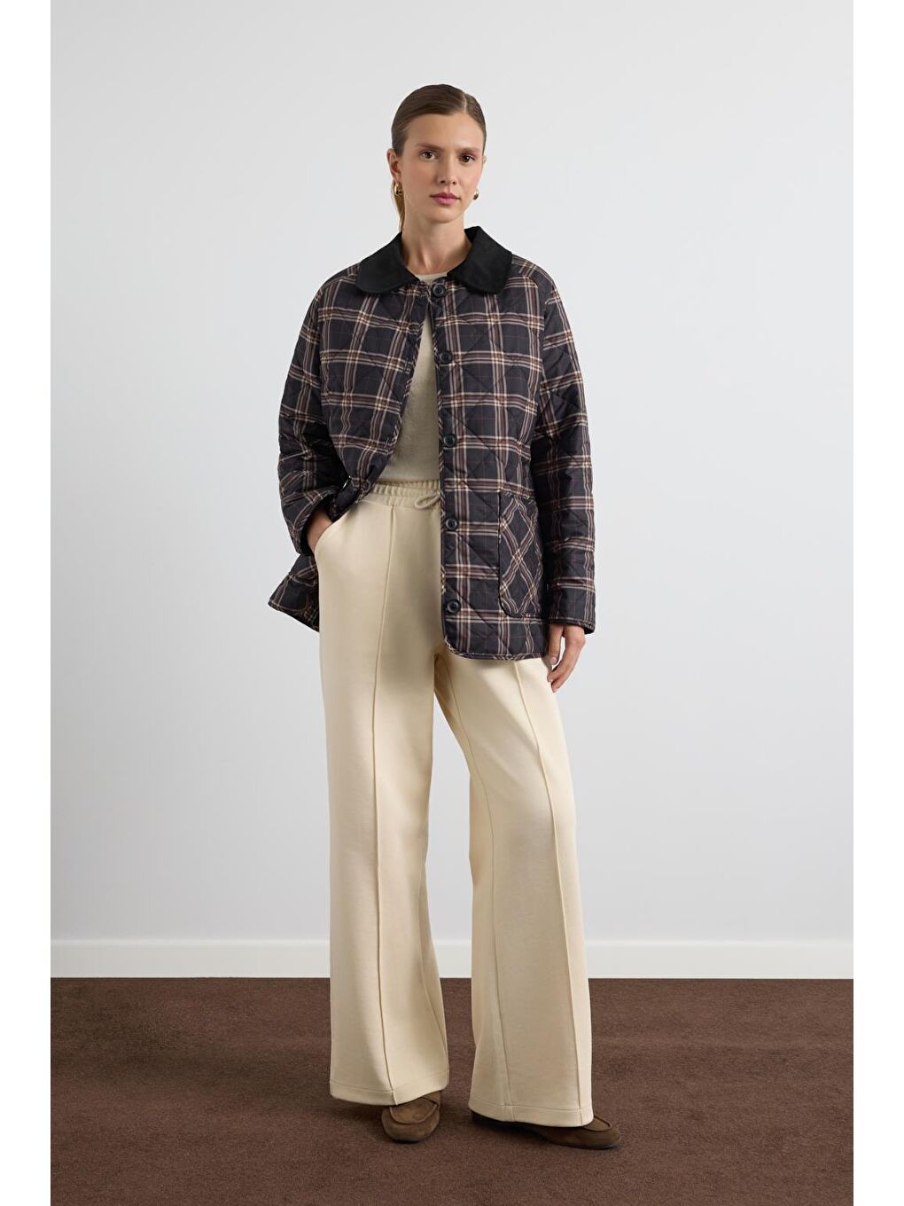 Desenli Kadife Yakalı Kapitone Ceket Mont Siyah-6