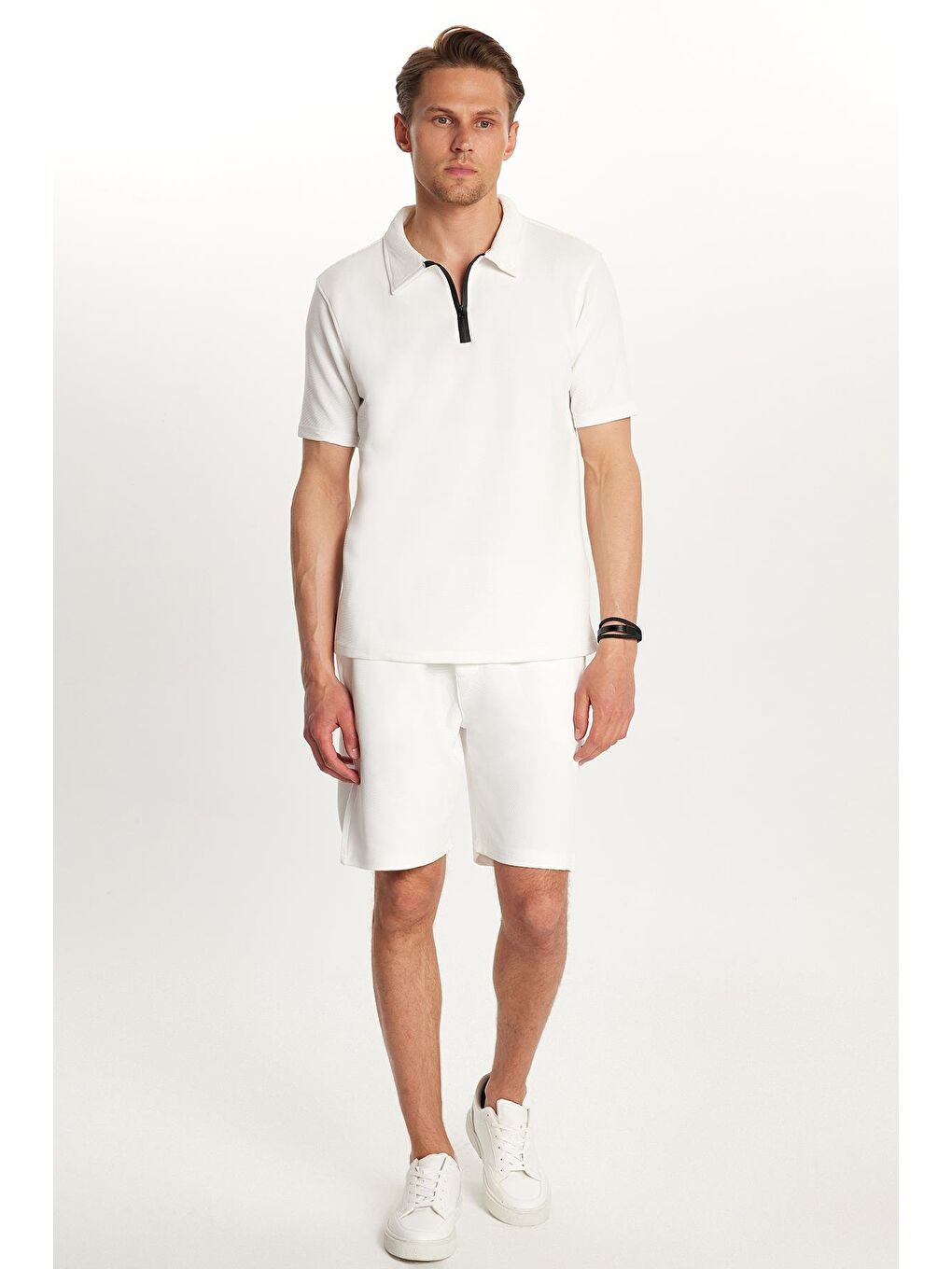 Erkek Standart Fit Pamuklu Fermuarlı Polo Yaka Tişört Beli Bağcıklı Beyaz Şort Takım-4