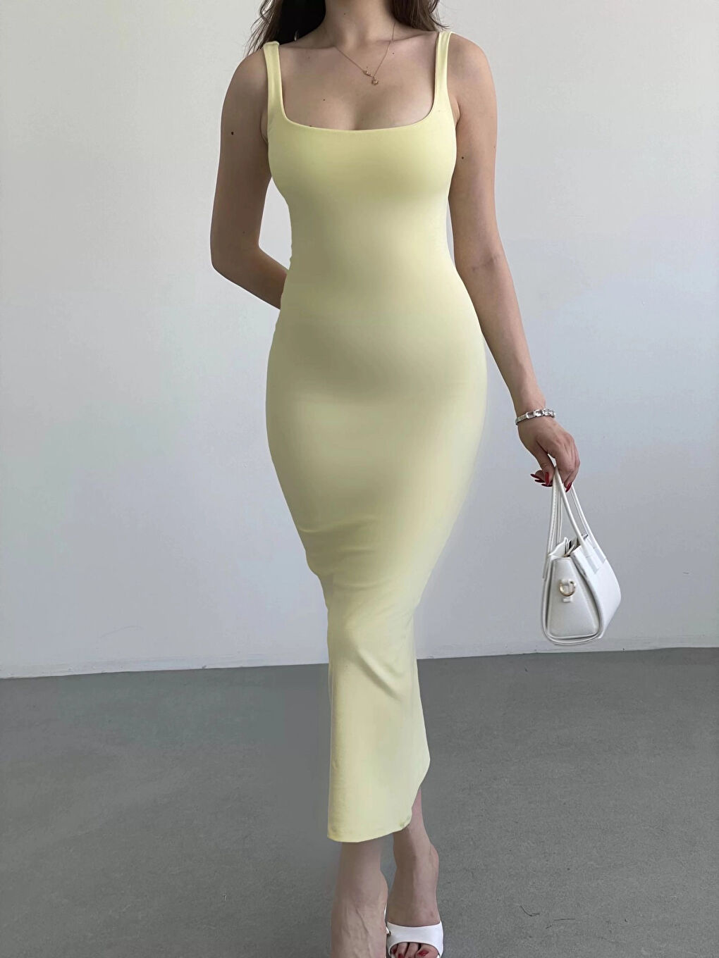 Kadın Sarı Askılı Kare Yaka Midi Elbise HZL25S-ZK11621-4