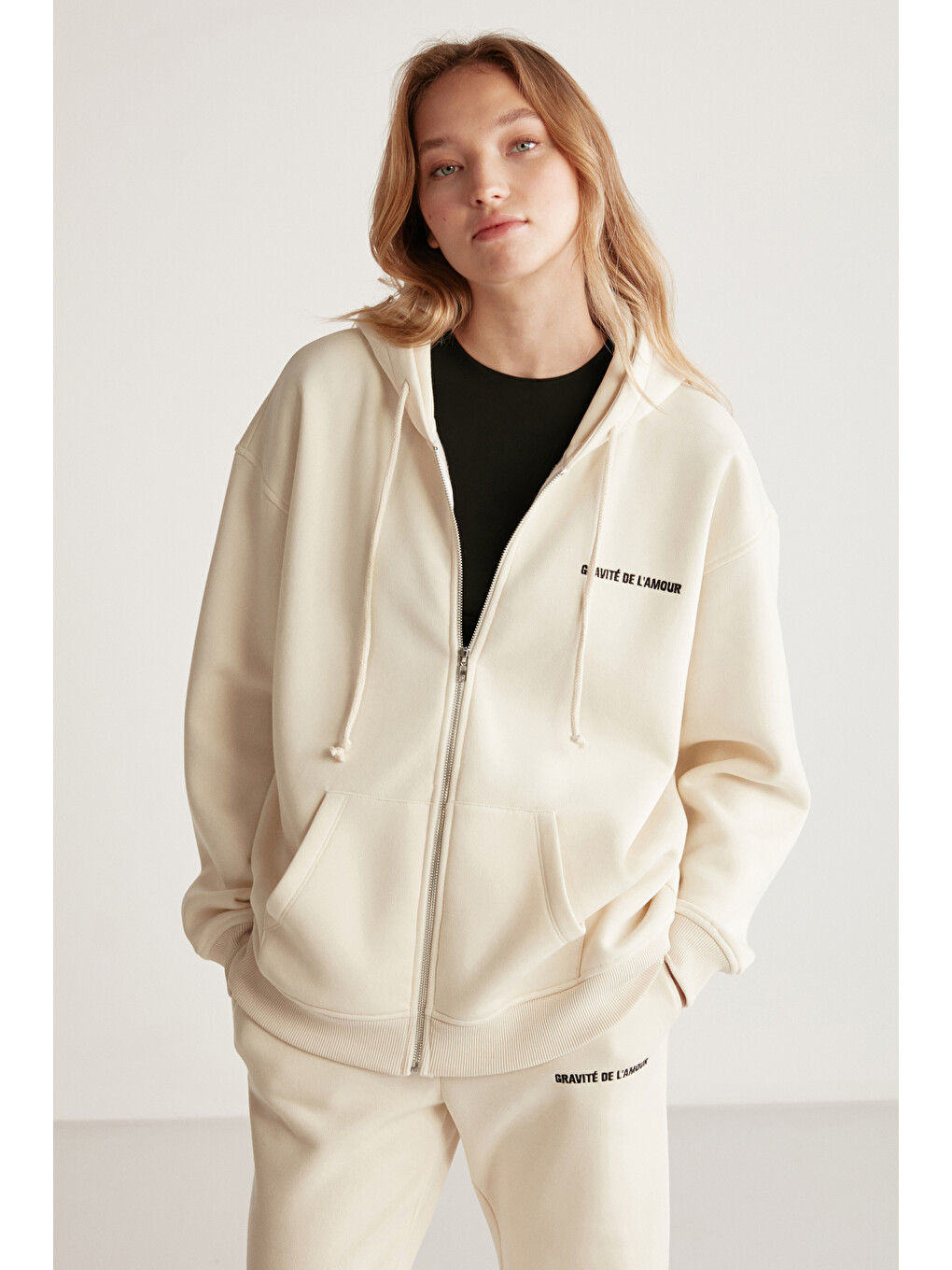 Bej Ametıs Kadın Oversize Organik Pamuklu Metal Fermuarlı Kapüşonlu Vanilya Sweatshirt