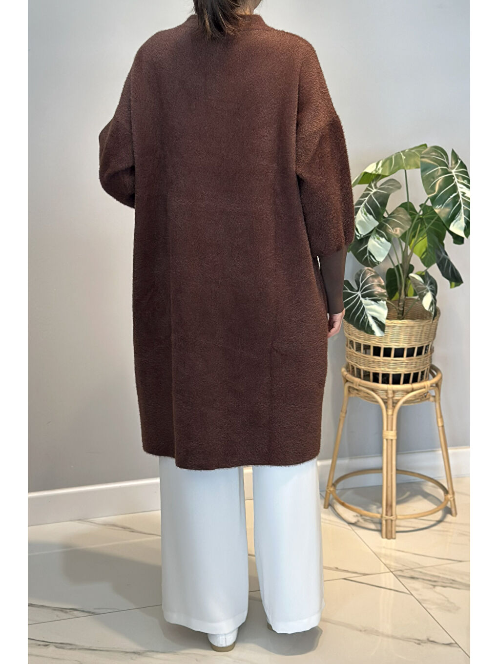 Uzun Düğme Detay Angora Hırka 25129 Kahverengi-2