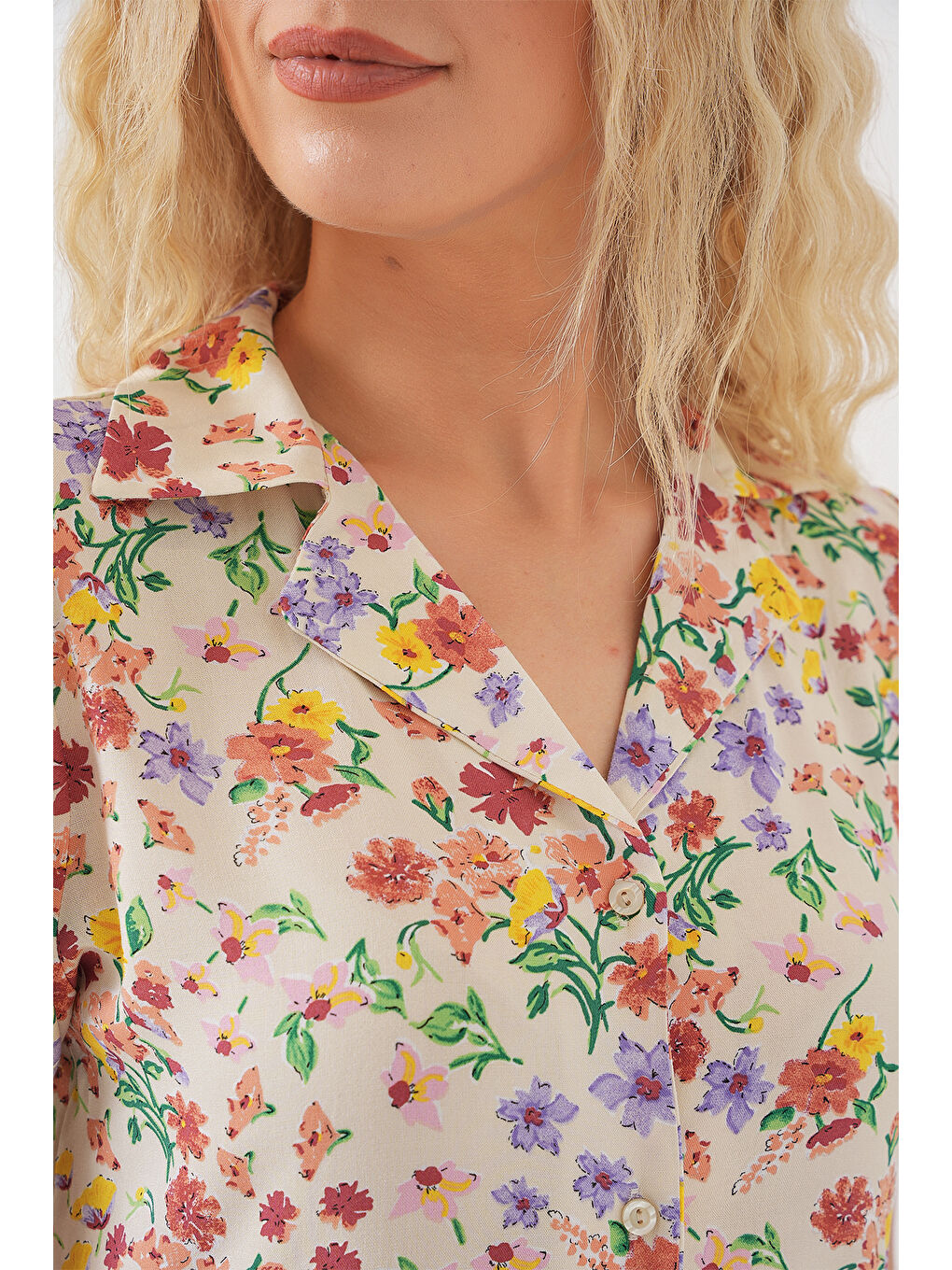 Ekru Kadın Boydan Düğmeli Kısa Kol Çiçekli Elbise 2561 - Krem-4