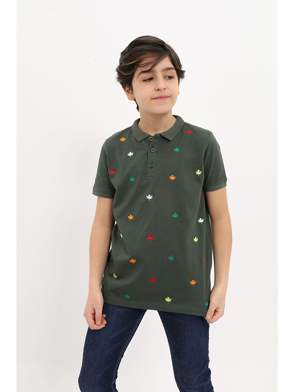 Haki Erkek Çocuk Nakışlı Tişört