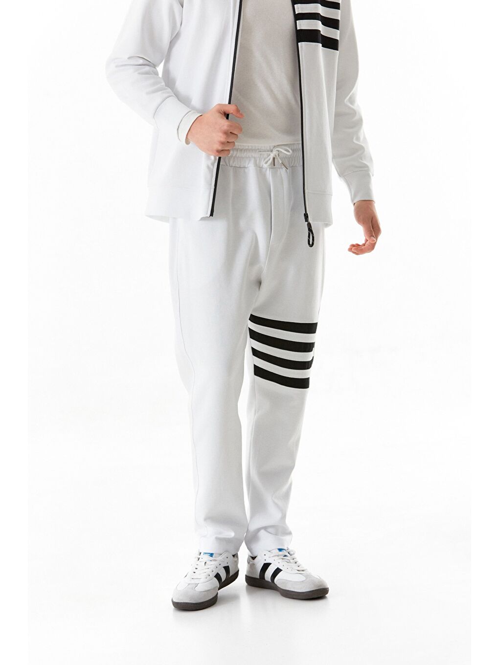 Beyaz Bacağı Şeritli Beli Lastikli %100 Pamuk Eşofman Altı-2